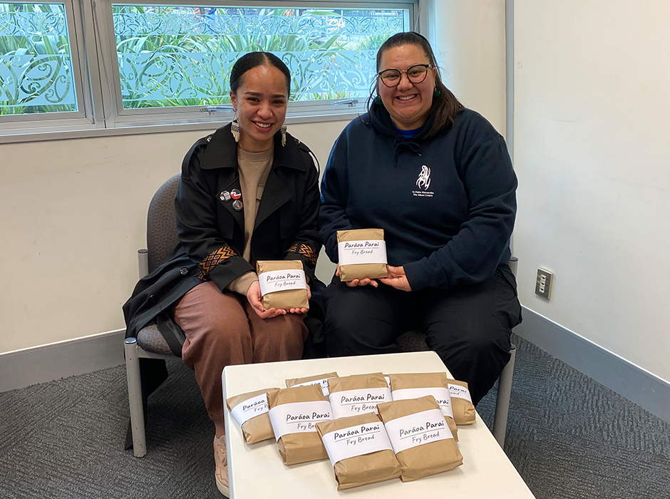 Kiritea and Krystle with fry bread packs 