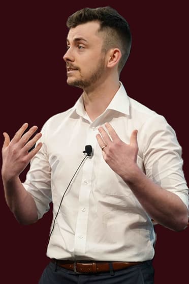 Ben Topham presenting at the 3MT competition