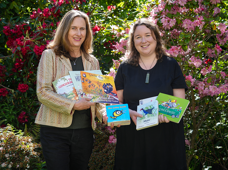 Professor Elaine Reese and Dr Amanda Clifford (Kāi Tahu, Kāti Māmoe, Waitaha), of the Department of Psychology, are thrilled their project Kia Tīmata Pai (Best Start study) has received $3 million from Te Pūtea Rangahau a Marsden, the Marsden Fund. The study aims to measure the later impact of enriched oral language – in English and te reo Māori – and self-regulation programmes in early learning settings.