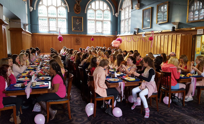 Pink brunch great hall image