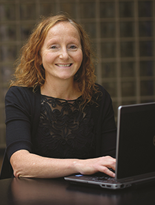 Associate Professor Helen Roberts profile