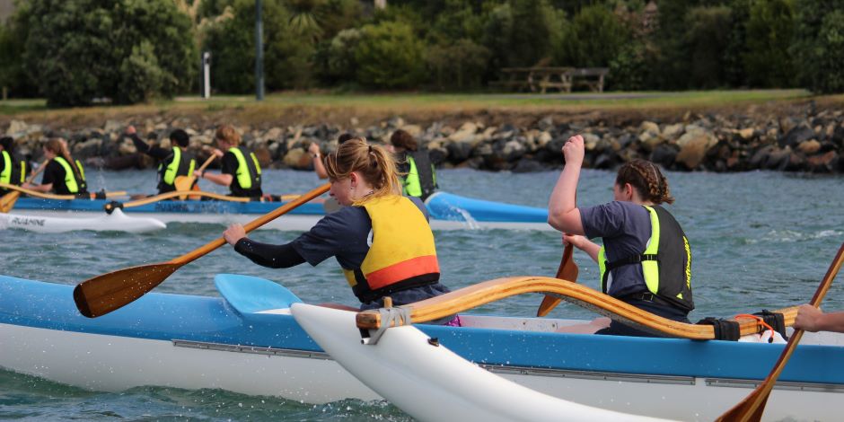 Waka Ama image