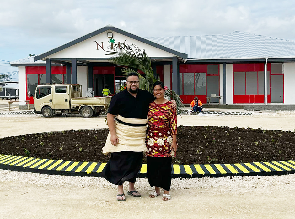 Surveyor Ansela Paea Fifita with Associate Dean Pacific (Sciences) Dr Edmond Fehoko, at Niu Lodge in Tonga.  