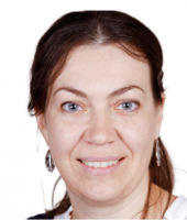 A profile photo of Dr Laura Burga