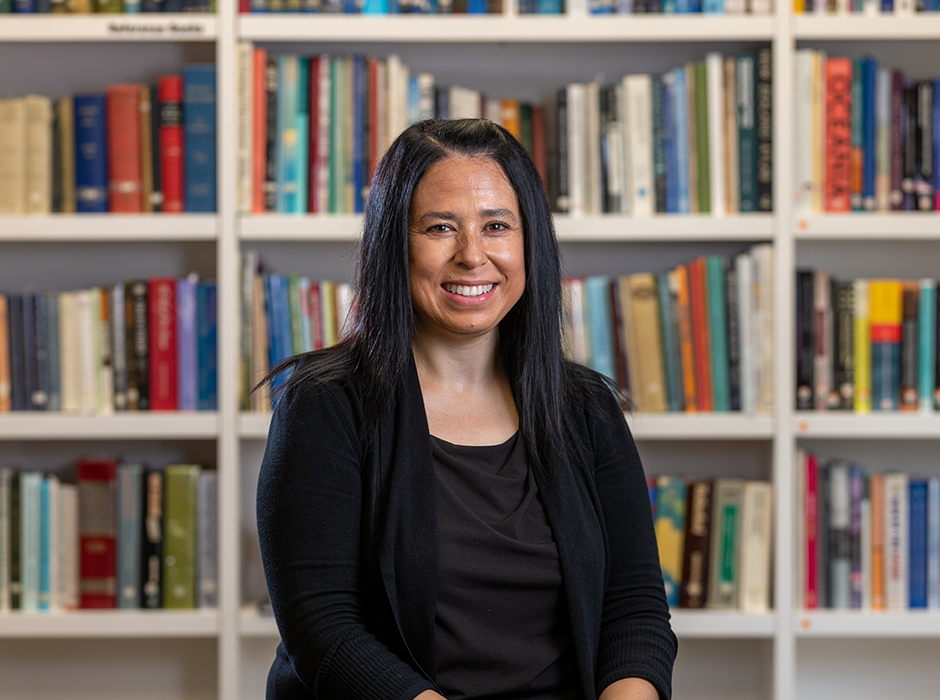 Associate Professor Dianne Sika-Paotonu who tonight won the Royal Society Te Apārangi’s Callaghan Medal for science communication.